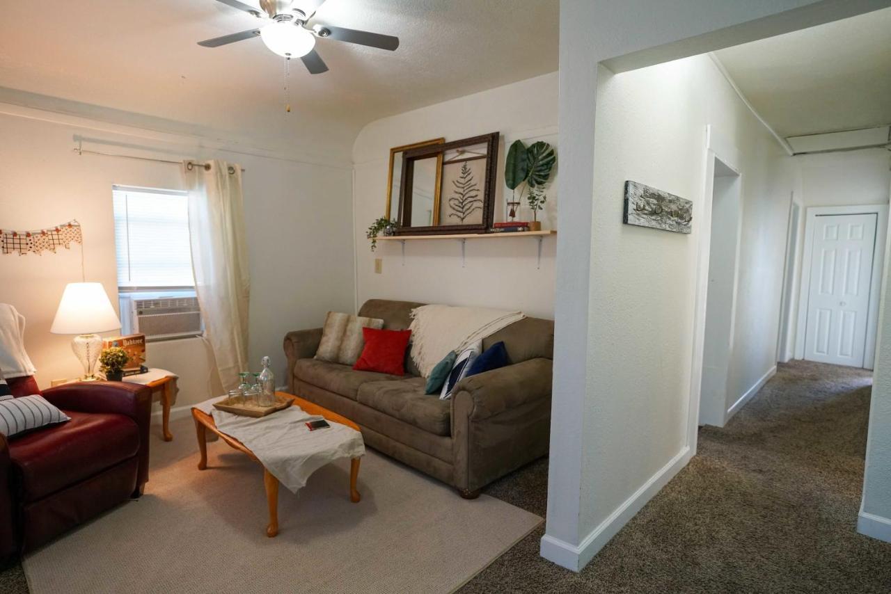 2 Bedroom Apartment Near Ndsu And Downtown 파고 외부 사진